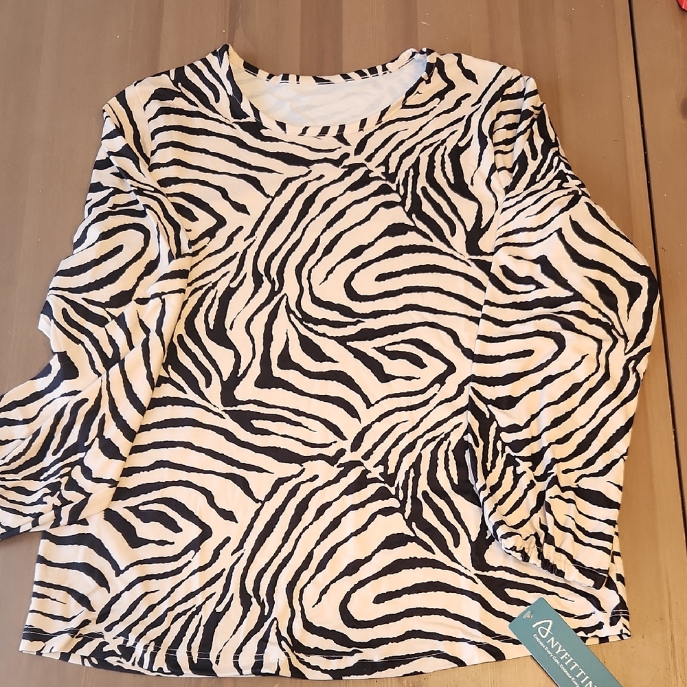 Black and White Zebra Pattern Top
